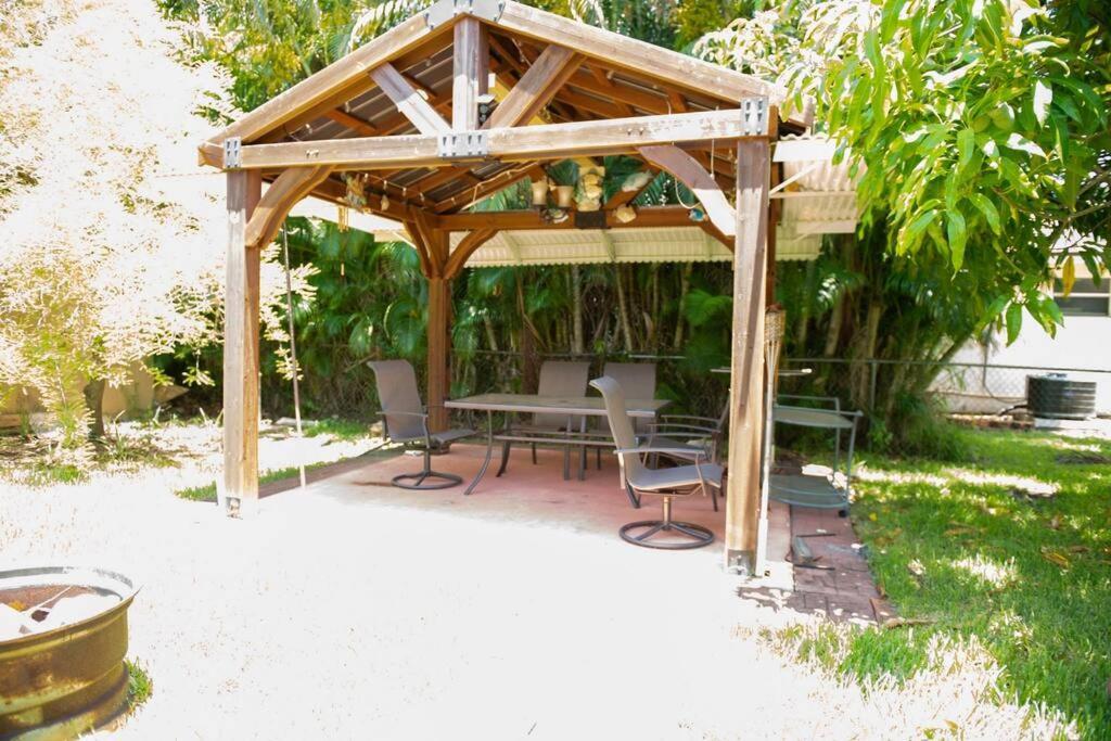 Charming Vacation Home In Port St Lucie. Port St. Lucie Eksteriør bilde